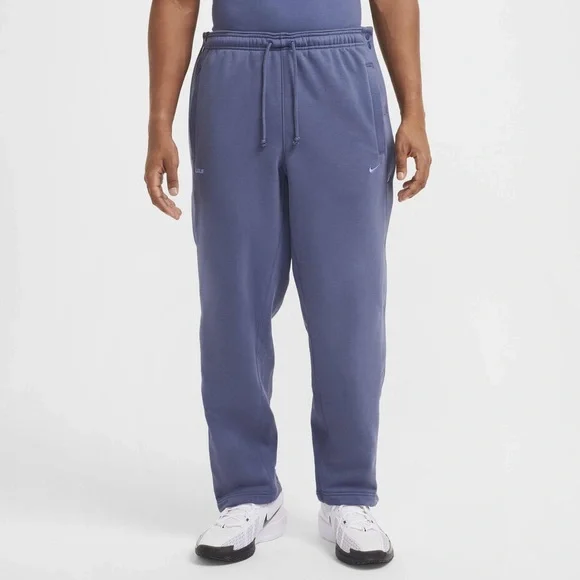 LeBron Standard Issue Therma-FIT Basketball Trousers
